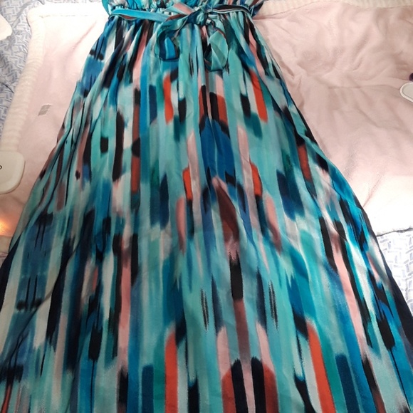 A. Byers Long Juniors Dress - Picture 2 of 8